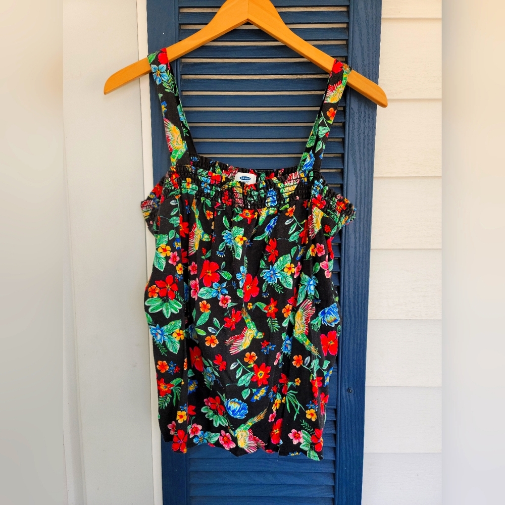 Old Navy tank